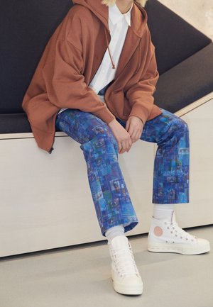 Sweater met rits - brown