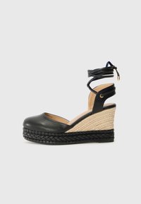 Cunhas - black