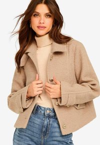 Lipsy PETITE FIT - ADJUSTABLE TAB  - Vasaras jaka - nude