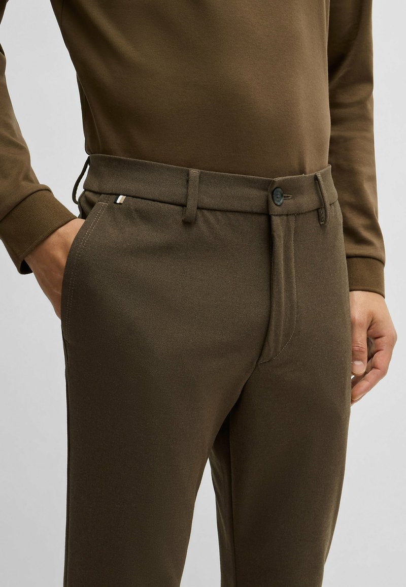 BOSS HADIKO - Pantaloni sportivi - open green/verde