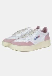 Autry MEDALIST LOW - Sneakers basse - white powder