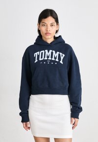 Tommy Jeans VARSITY HOODIE - Felpa - dark night navy