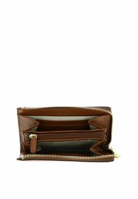 Portefeuille en cuir brun avec fermeture éclair, doté de plusieurs emplacements pour cartes, d'un compartiment à pièces et d'une surface texturée. Accents en métal doré.