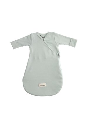 Hellgrüner Schlafsack aus weichem Stoff, mit langen Ärmeln, einem diagonalen Reißverschluss und einem gestickten Markenlabel am unteren Ende.