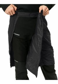 Vaude SESVENNA - Pantaloncini sportivi - schwarz