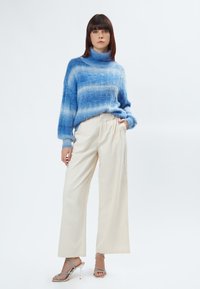 INFLUENCER COLOR GRADIENT - Pullover - royal
