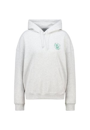 Grijze hoodie gemaakt van zachte stof, met een voorzak en een groene bloemenafdruk op de linkerborst.