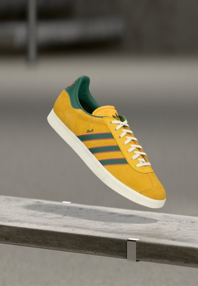 adidas Originals GAZELLE BOB MARLEY