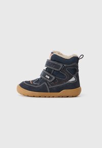 Marineblaue Ankle Boots aus Wildleder mit zwei Klettverschlüssen und einem Kunstfellfutter. Sie verfügen über eine Gummisohle mit rutschfester Textur.