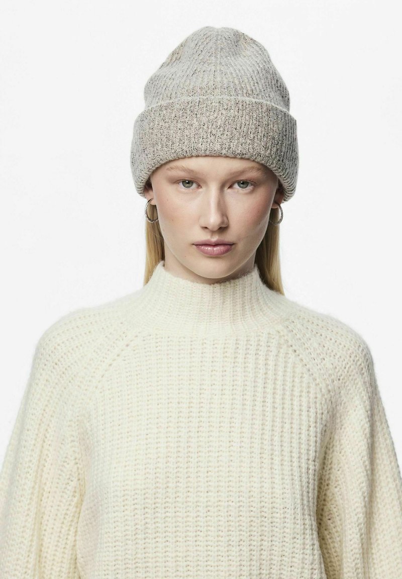 Pieces PCPYRON - Bonnet - moonbeam