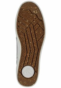 Shoe outsole in brown rubber with textured grip pattern and white circular branding at the heel. Features a contrasting grey upper margin.
