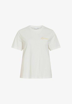 Biele tričko s krátkym rukávom, okrúhlym výstrihom a malým žltým nápisom „Lemon“ na ľavej strane hrudníka, pohľad spredu na jednofarebnom pozadí.