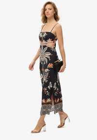Superdry & Co STATEMENT CUT-OUT - Vestido informal - jungle fever black