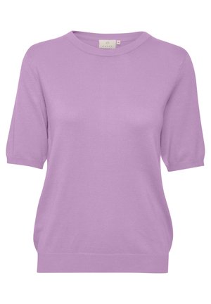 Lilla lühikeste varrukatega sviiter, mis on valmistatud kerge kudumiskangast. Omab ümmargust kaelust ja mugavat lõike, ribikoes ääristuse ja varrukaääred.