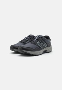 New Balance 410 V8 - Běžecké boty do terénu - phantom