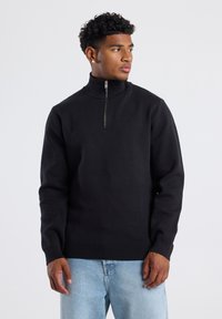 KONRAD HALFZIP - Trui - black