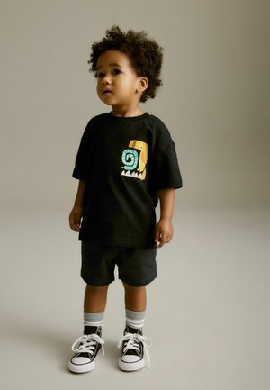 Next BACK SHORT SLEEVE - Nyomott mintás póló - black white