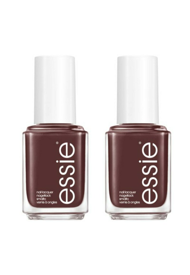 Deux bouteilles de vernis à ongles Essie, design en verre carré, caps blancs, couleur bourgogne profonde, avec des étiquettes claires comportant des détails textuels.