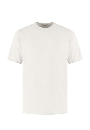 Effen witte T-shirt met korte mouwen en ronde hals, zonder zichtbare logo's of patronen, weergegeven op een witte achtergrond.