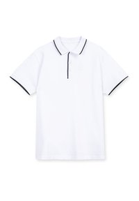 Biała koszulka polo z bawełny, z klasycznym kołnierzykiem, trzema guzikami i czarnymi wykończeniami na rękawach oraz kołnierzyku.