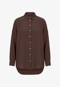 Ei valittu, chocolate