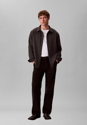 Calvin Klein Jeans, 90S STRAIGHT PANTS - Stoffhose - black