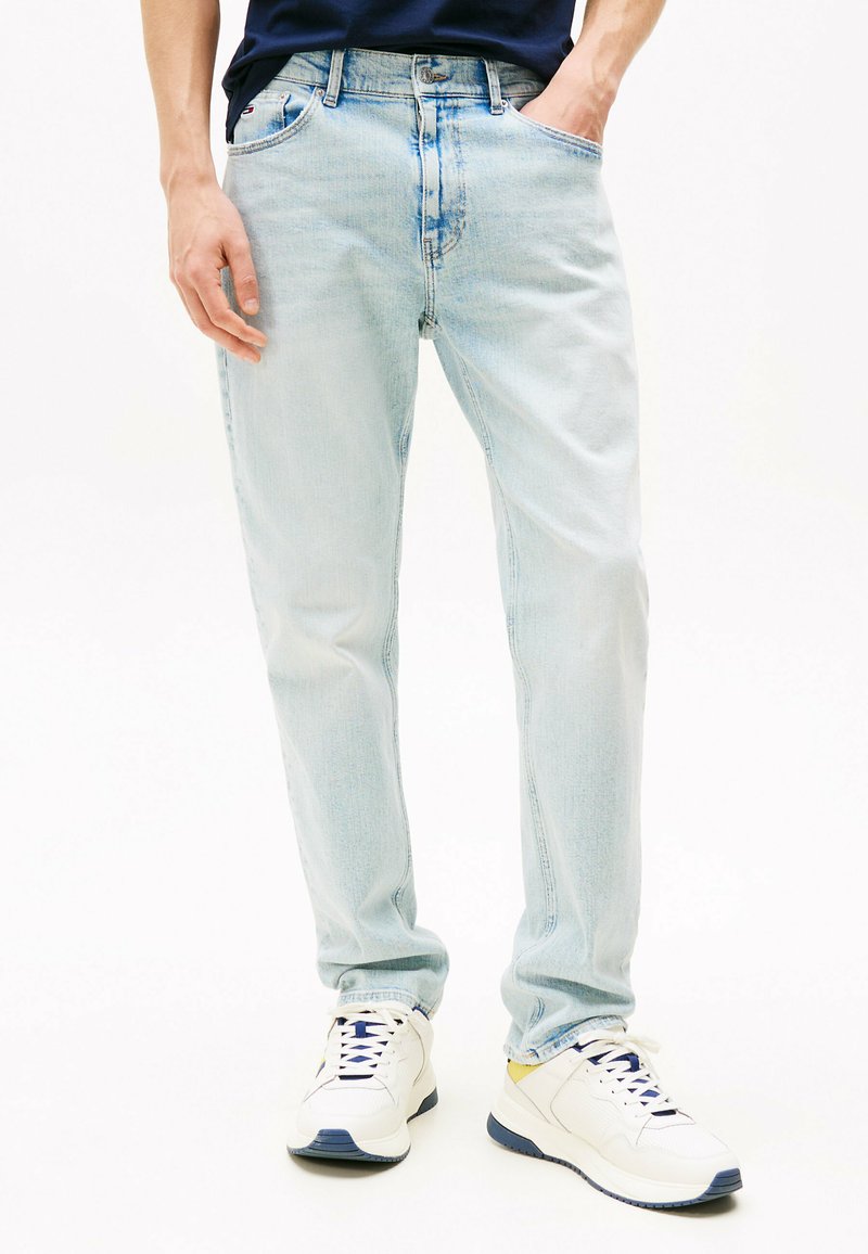 Tommy Jeans - Vaqueros rectos - denim ultra light, Ampliar