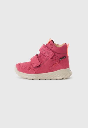GORETEX BREEZE - Sneakers alte - red/orange