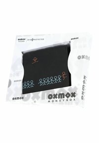 Portefeuille noir dans un emballage blanc Oxmox Moneybox, avec des motifs de bonhommes bâtons bleus et orange, étiqueté vegan et protégé contre les RFID.
