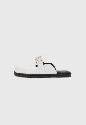 MOSCHINO Clogs - bianco