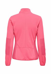 Giacca sportiva rosa con colletto alto, texture a coste sui lati e maniche, realizzata in materiale leggero ed elastico.