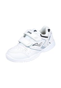 Zapatilla deportiva blanca con dos correas de gancho y bucle, textura perforada, acentos azules y suela de goma. Presenta una marca lateral.