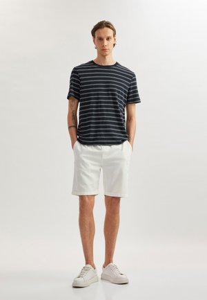 Shorts - white