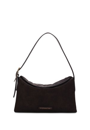 Sac à épaule rectangulaire noir avec une bandoulière unique et une petite étiquette métallique à l'avant avec l'inscription "Hispanitas".