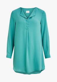 Unselected, oil blue