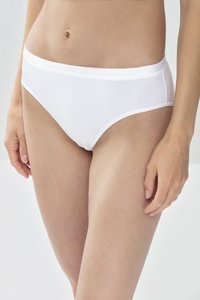 Slip hipster bianchi in cotone con una texture liscia, bordi a contrasto e una vita bassa, mostrati parzialmente sul corpo di una persona.