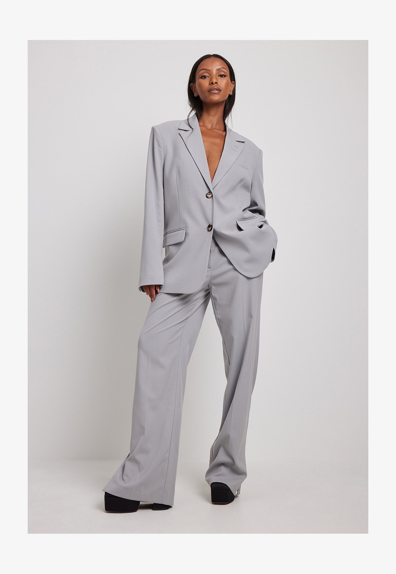 Noisy May Nmmilla – Blazer Curvy Donna Con Bottoni, In Poliestere Riciclato, Nero