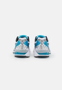 ASICS SportStyle GEL KAYANO - Sapatilhas - white/aizuri blue