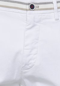 Mason's Hlače chino - white