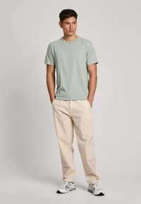 Pepe Jeans CONNOR - Pamata T-krekls - winter mint green