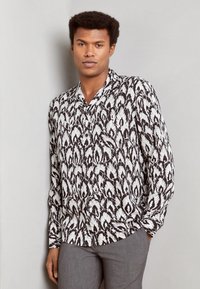 Lindbergh - LEAF SHIRT - Overhemd - black Miniatuurafbeelding 1