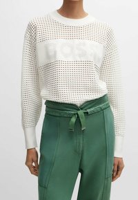 BOSS Strickpullover - white