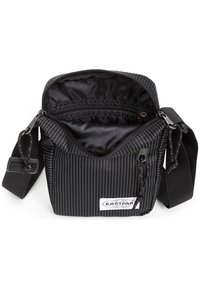 Eastpak THE ONE - Axelremsväska - base ep black