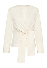 Valge pikee varrukatega pluus, millel on ees sõlmekaunistus ja seotud aksessuuri, valmistatud siledast kangast, ümarate krae ja nööbiga sulgemisega.