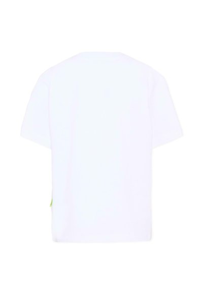 T-shirt blanc uni à manches courtes vu de dos, avec un col rond et une petite étiquette verte sur le côté gauche.