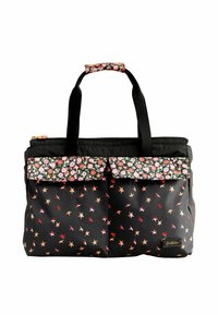 Zwarte nylon tote bag met bloemaccenten, voorzien van twee voorkeuxen, sterpatronen en zwarte handvatten. Ritssluiting aan de bovenkant.