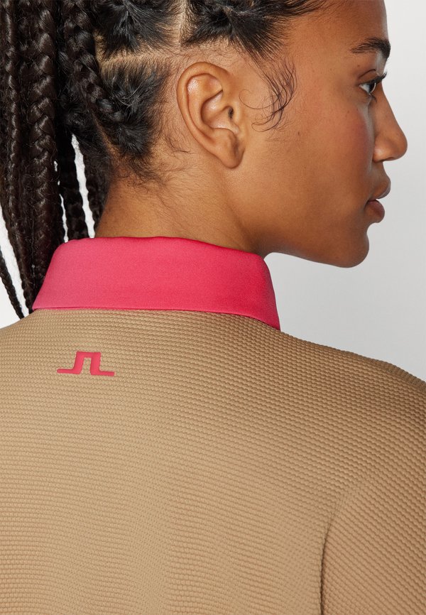 TINA TOP - Polo shirt - tigers eye3