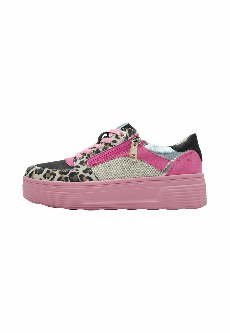 Sneaker in stampa leopardata con accenti in suede rosa, tessuto nero e una sezione in argento metallico. Presenta una suola piattaforma rosa e un dettaglio con zip.