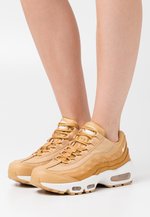 Nike Sportswear Air Max 95 Trainers Twine Sail Chutney Summit White Beige Zalando Ie