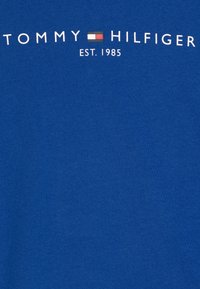 Tommy Hilfiger Camiseta estampada - blue